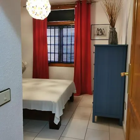 2bed Pool View- San Eugenio 아데제